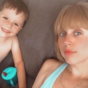 Meet your Posher, Caroline